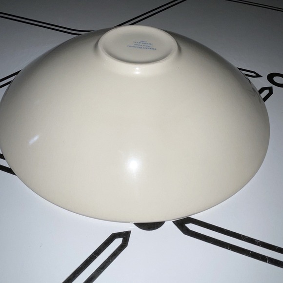 Tiffany & Co. BLOSSOM Round Vegetable Bowl 10 1/2" Large Flowers Border - Picture 8 of 11